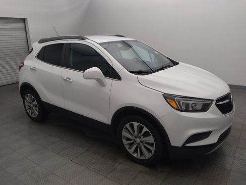 Used 2020 Buick Encore Preferred FWD image 11