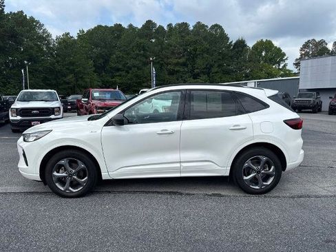 Certified 2024 Ford Escape ST-Line w/ Tech Pack #1 AWD/4WD image 2