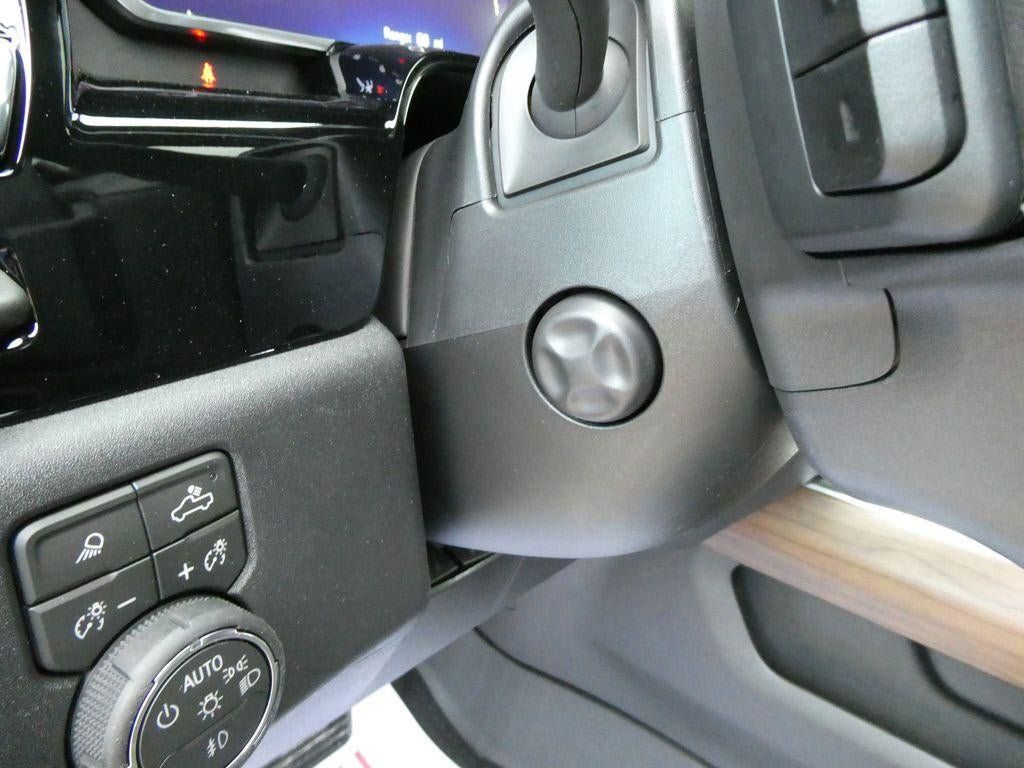 New 2026 Chevrolet Silverado 1500 High Country AWD/4WD image 27
