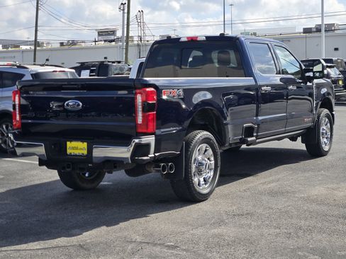 Used 2024 Ford F350 Lariat w/ Lariat Ultimate Package image 5