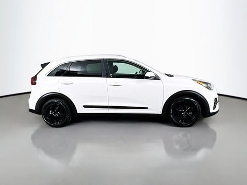 Used 2020 Kia Niro LX FWD image 6