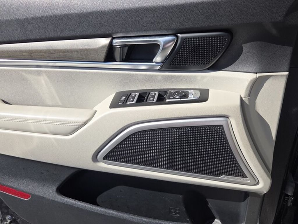 Used 2021 Kia Telluride EX w/ EX Premium Package FWD image 30
