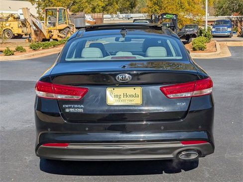 Used 2016 Kia Optima EX w/ Premium Package image 9