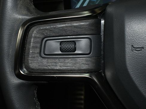 Used 2022 Rivian R1S Launch Edition image 33