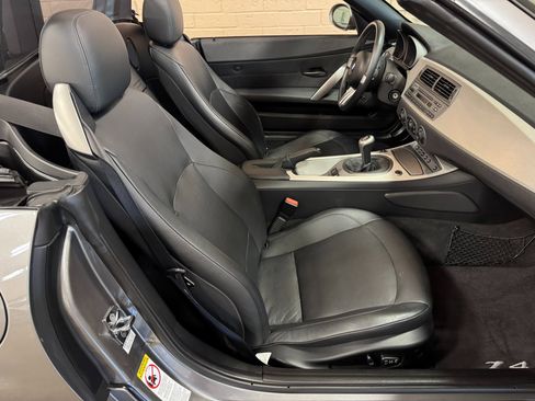 Used 2003 BMW Z4 3.0i image 27
