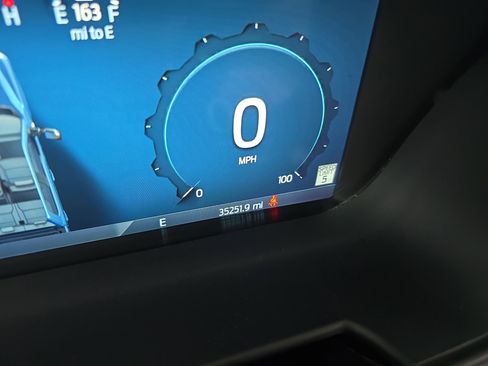 Used 2024 Ford F350 Platinum image 26