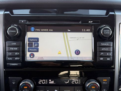 Used 2018 Nissan Titan Platinum Reserve image 26