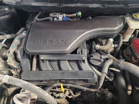 Used 2017 Nissan Rogue Sport S w/ S Appearance Package FWD image 30