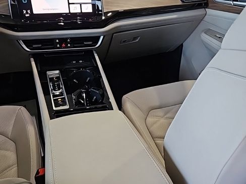 New 2026 Volkswagen Atlas SE image 26