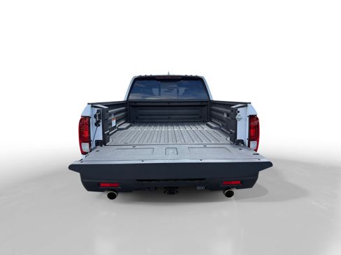 Used 2025 Honda Ridgeline RTL+ image 17