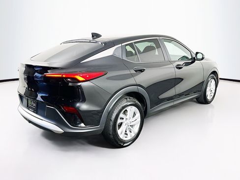 Used 2025 Buick Envista Preferred image 9