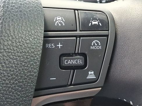 Used 2026 Toyota Camry SE w/ Convenience Package FWD image 22