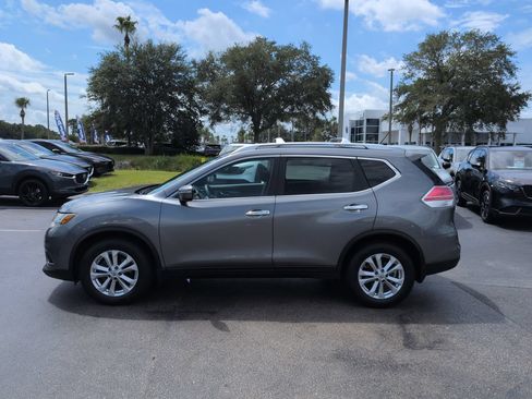 Used 2015 Nissan Rogue SV w/ SV Premium Package FWD image 7