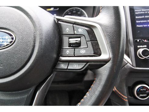 Used 2023 Subaru Crosstrek 2.5i Limited AWD/4WD image 16