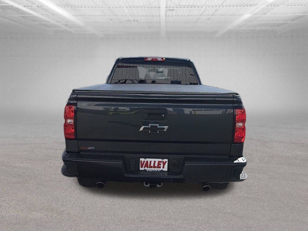 Used 2018 Chevrolet Silverado 1500 LT w/ All Star Edition AWD/4WD image 12