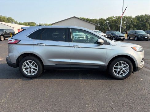 Used 2024 Ford Edge SEL w/ Convenience Package AWD/4WD image 6
