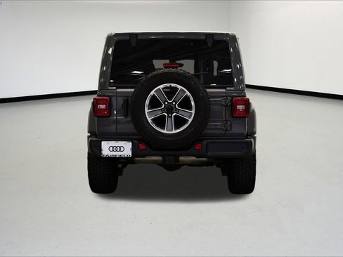 Used 2021 Jeep Wrangler Unlimited Sahara image 4
