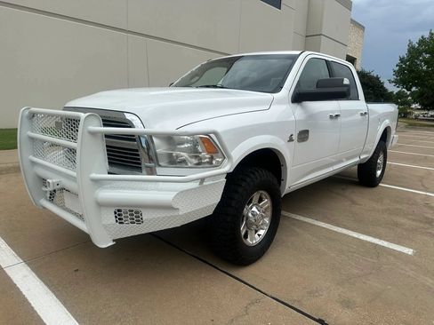 Used 2012 RAM 2500 Longhorn AWD/4WD image 2