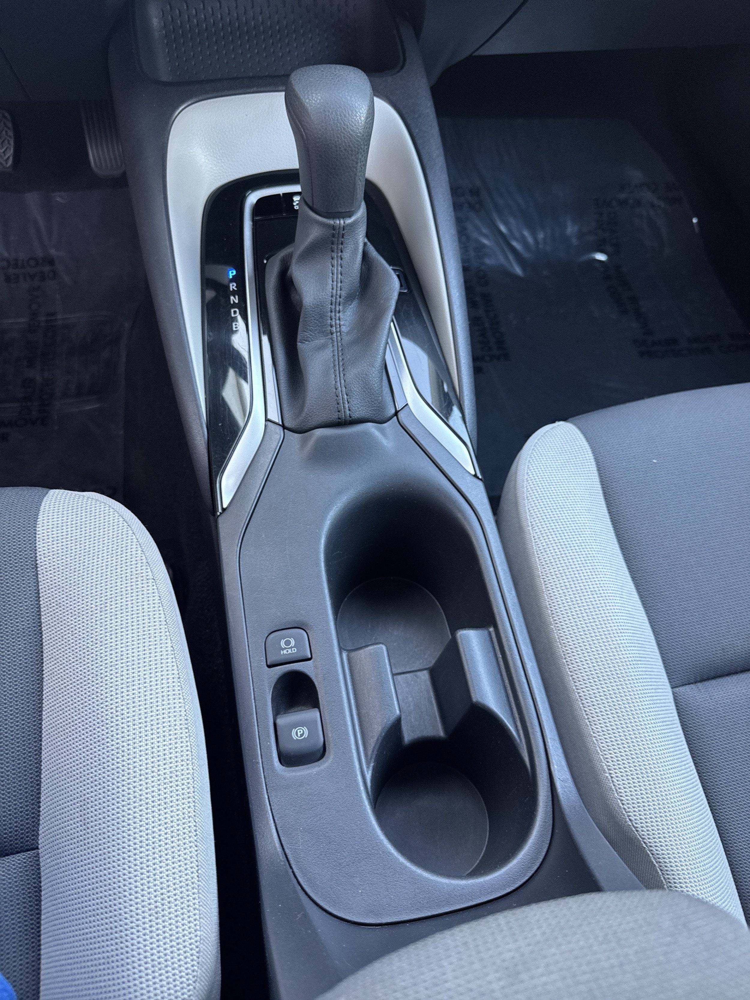 Used 2025 Toyota Corolla LE FWD image 15