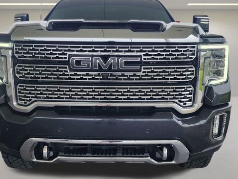 Used 2023 GMC Sierra 2500 Denali w/ Denali Ultimate Package AWD/4WD image 3