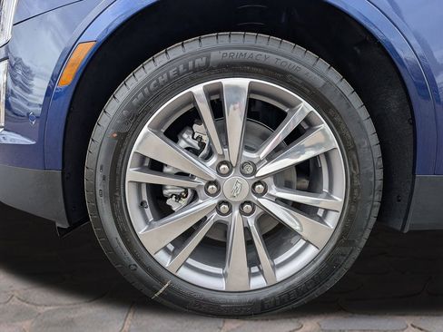 New 2026 Cadillac XT5 Premium Luxury image 9