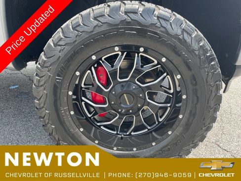 Used 2022 Chevrolet Silverado 1500 RST w/ Safety Package AWD/4WD image 40
