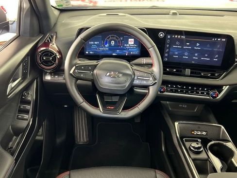 New 2026 Chevrolet Equinox RS w/ Convenience Package III image 13