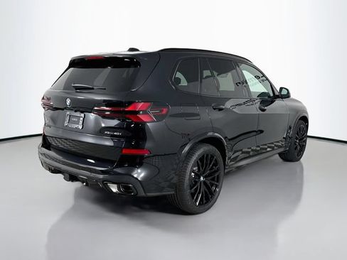 New 2026 BMW X5 xDrive40i w/ M Sport Package AWD/4WD image 7
