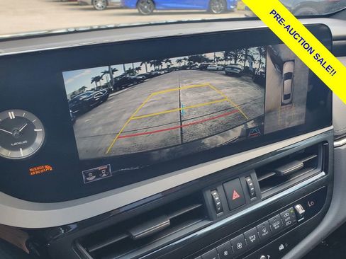 Used 2022 Lexus ES 350 Ultra Luxury w/ Accessory Package 2 FWD image 29