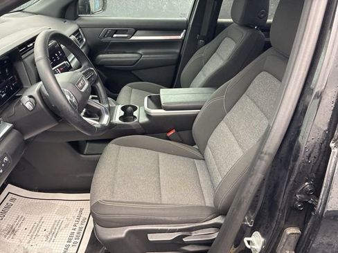 Used 2025 GMC Terrain Elevation image 14