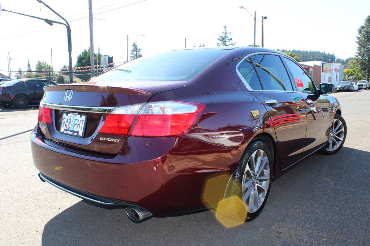 Used 2014 Honda Accord Sport image 6