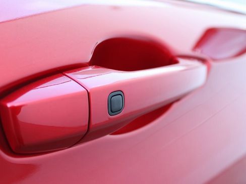 Used 2025 Mitsubishi Outlander SEL image 38