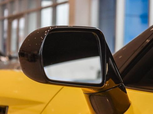 Used 2018 Chevrolet Corvette Z06 w/ Z07 Performance Package image 18