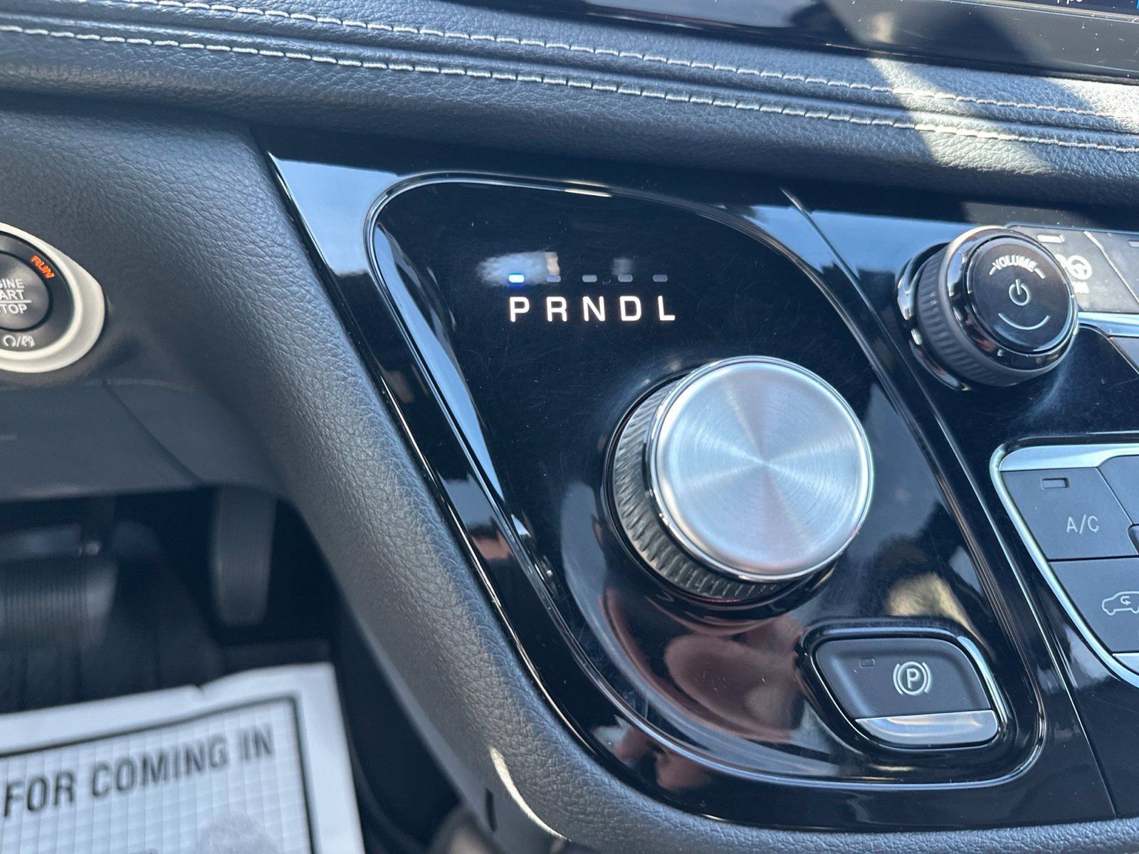 Used 2019 Chrysler Pacifica Limited FWD image 62