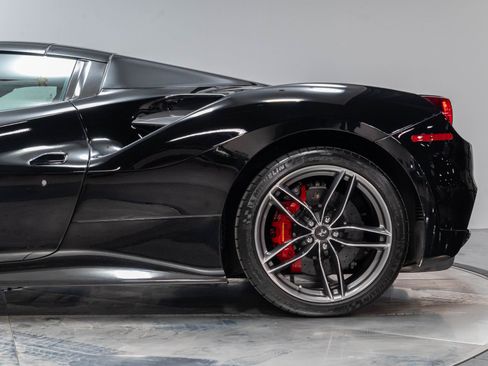 Used 2016 Ferrari 488 Spider RWD image 36
