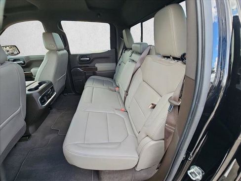 Used 2019 GMC Sierra 1500 SLT RWD image 17