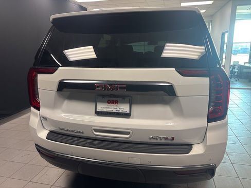 Used 2024 GMC Yukon AT4 image 4