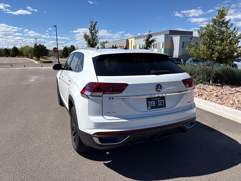 Used 2022 Volkswagen Atlas Cross Sport SE AWD/4WD image 4