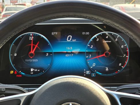 Used 2022 Mercedes-Benz GLE 350 4MATIC image 25