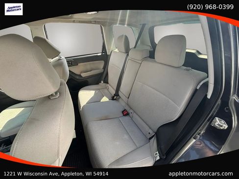 Used 2017 Subaru Forester 2.5i Premium AWD/4WD image 26