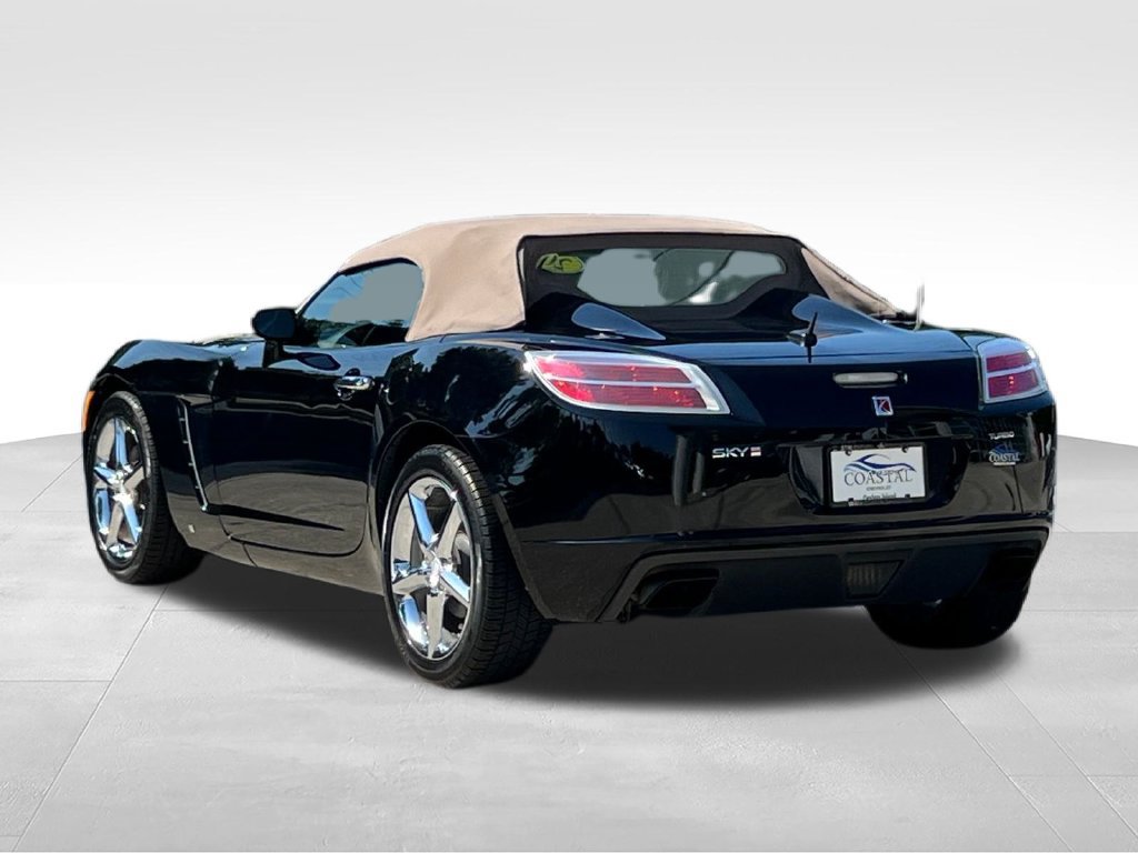 Used 2008 Saturn Sky Red Line RWD image 11