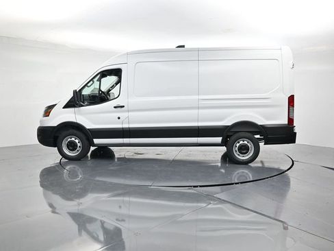 New 2026 Ford Transit 250 148 Medium Roof image 8