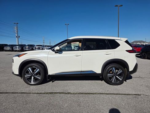 Used 2021 Nissan Rogue Platinum FWD image 4