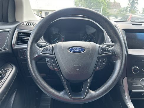 Used 2020 Ford Edge SE AWD/4WD image 12