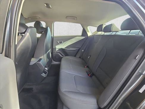 Used 2025 Kia K4 FWD image 17