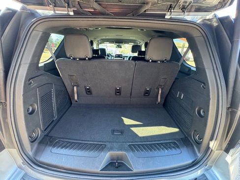 Used 2024 Chevrolet Tahoe LT RWD image 14