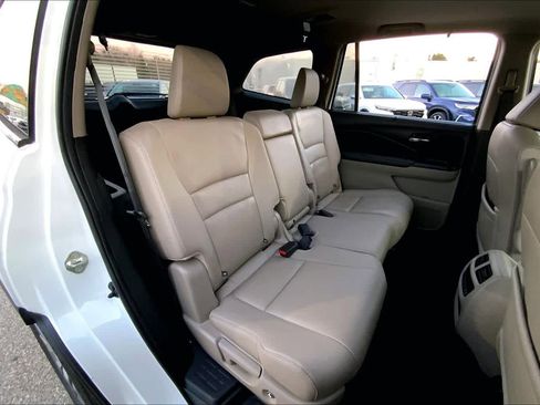 Used 2019 Honda Pilot EX-L image 19