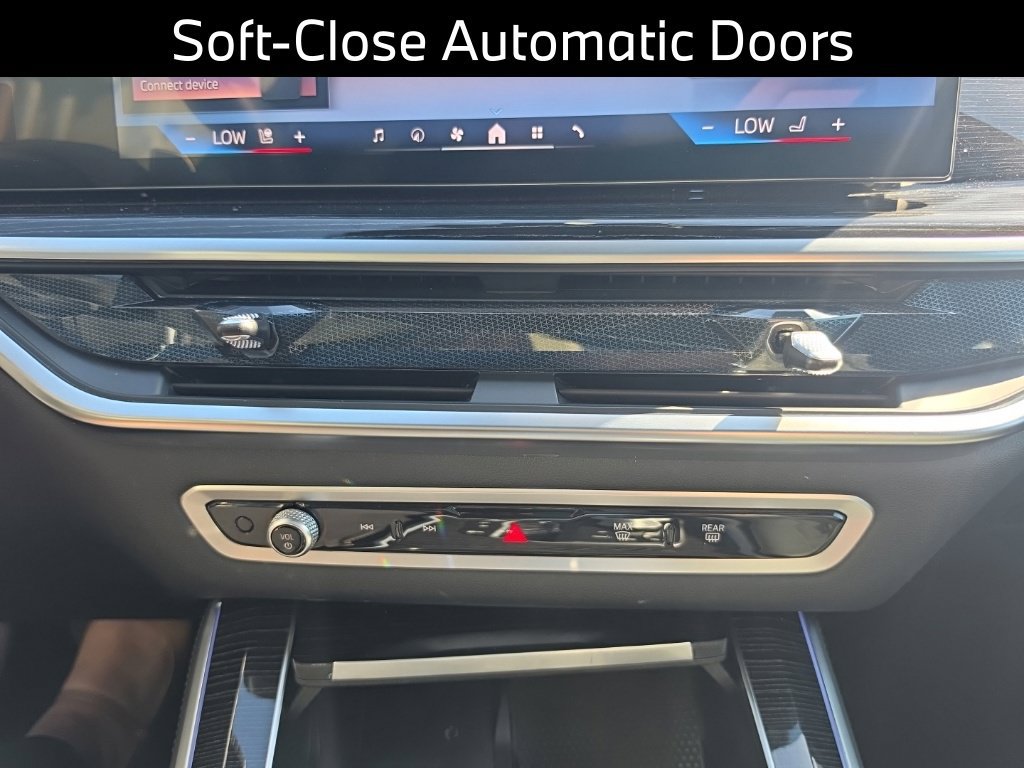 Certified 2026 BMW X5 xDrive40i w/ Executive Package AWD/4WD image 18