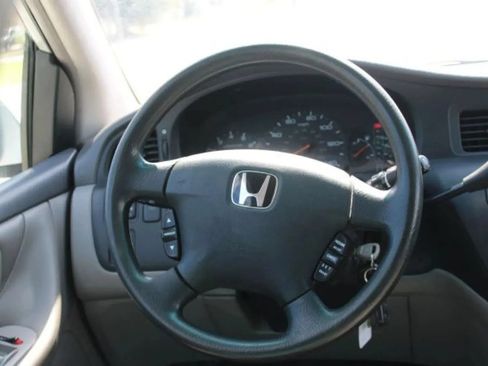 Used 2002 Honda Odyssey EX-L image 11