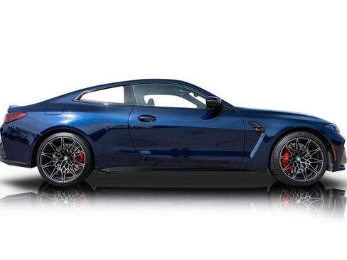 Used 2025 BMW M4 xDrive Competition image 2